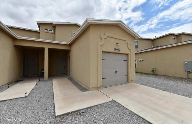 808 HC Gilbert Minjares Drive unit: B