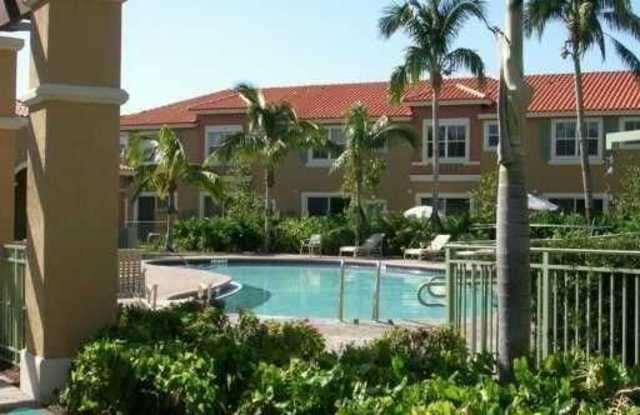 4929 HARBOR ISLES