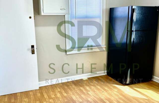 Photo of Spacious 2 bedroom home near Churchill Downs- Section 8 accepted