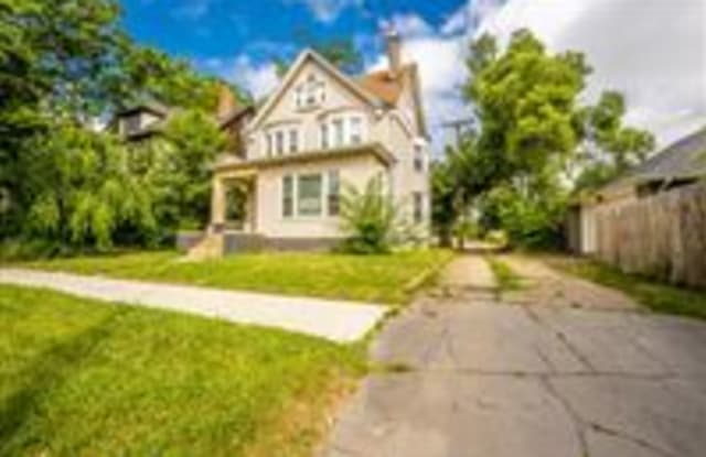 7881 Van Dyke Pl - 7881 Van Dyke Place, Detroit, MI 48214