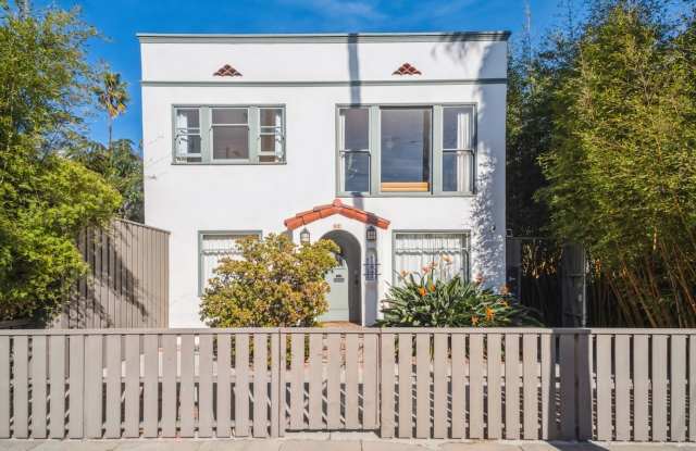 Photo of ***Charming One Bedroom in Venice***