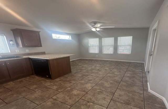 3431 N Flowing Wells Road