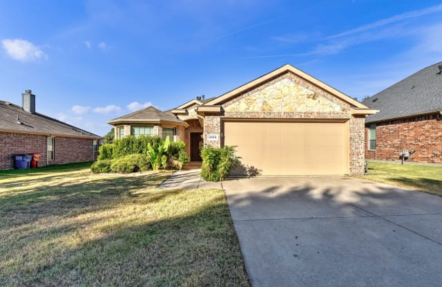 1500 Amherst Drive - 1500 Amherst Drive, Van Alstyne, TX 75495