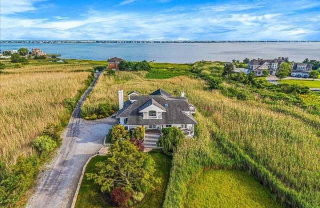 13 Bay Meadow Lane