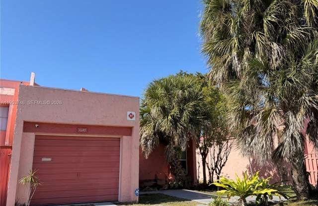 1649 NW 56th Ter