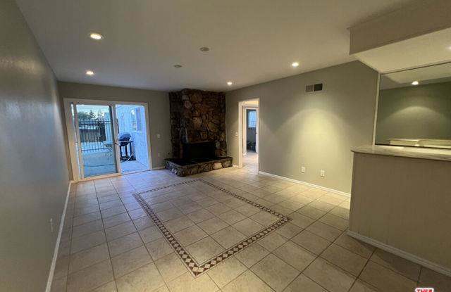 16650 Rinaldi Street