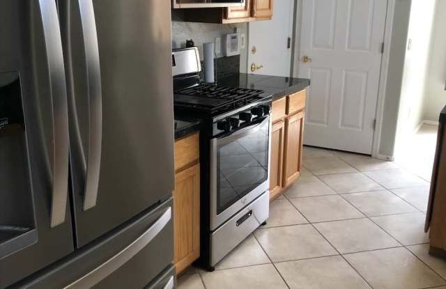 9148 East Sunset Post Road