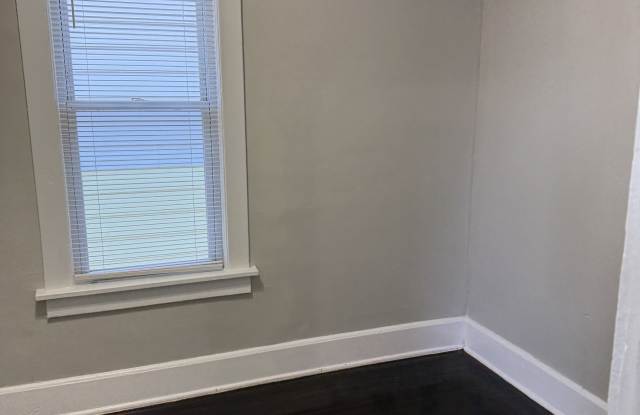 Photo of 2719 South 15th Street - Upper