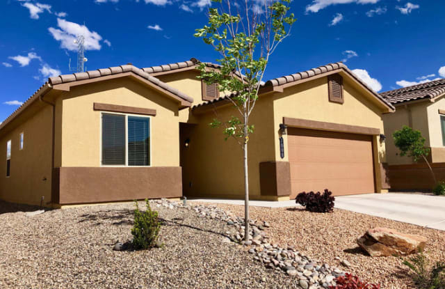 7000 Napoleon Road Northeast - 7000 Napoleon Rd NE, Rio Rancho, NM 87144