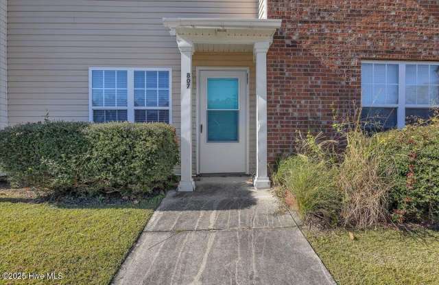 807 Timberlake Trail