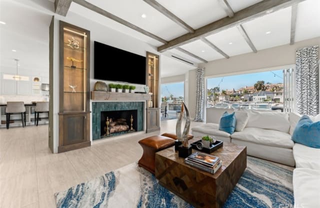 654 Harbor Island Dr - 654 Harbor Island Drive, Newport Beach, CA 92660