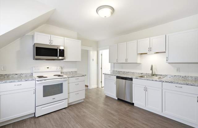 135 Sagamore Street Unit #3 03104