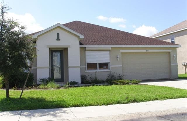 18110 Star Jasmine CT - 18110 Star Jasmine Ct, Lehigh Acres, FL 33972