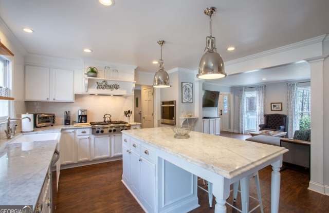 Photo of 297 Graves Road