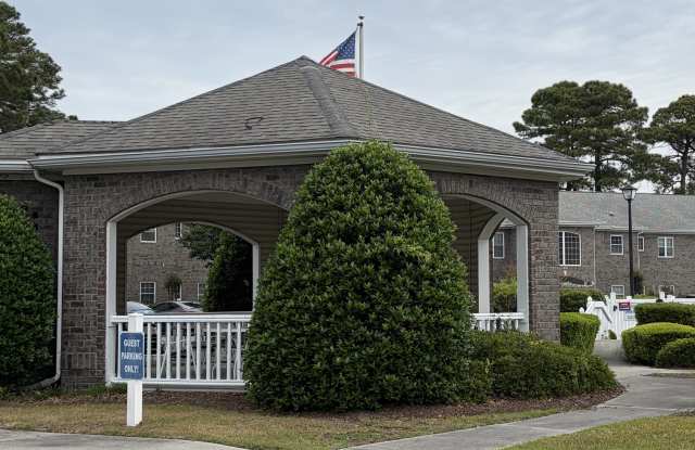 200 Willow Green Drive - B