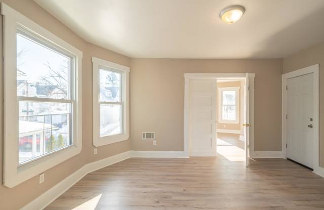759 George Street, 2nd Flr