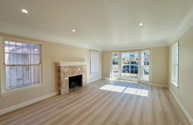Charming Single-Family Home Perfectly Located in Mid-City Near La Cienega