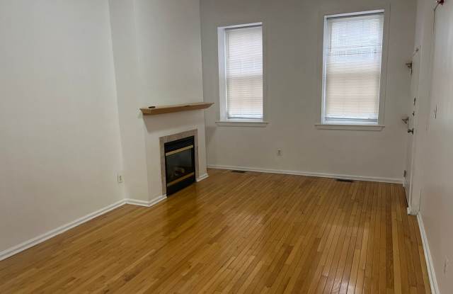 Photo of Bright Old City Loft