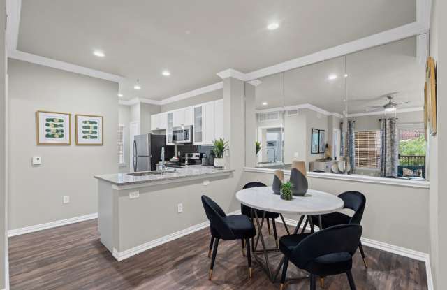 Grapevine Twenty Four 99