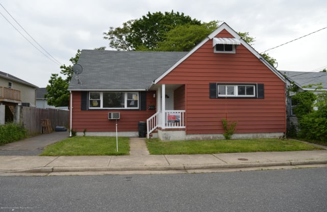 81 Ramsey Avenue - 81 Ramsey Avenue, Keansburg, NJ 07734