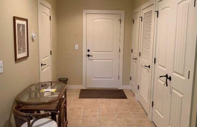 965 REGISTRY Boulevard unit: 312L