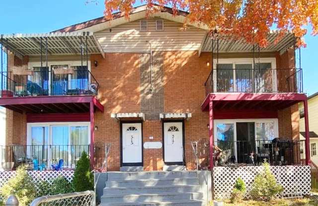 313 South West Street