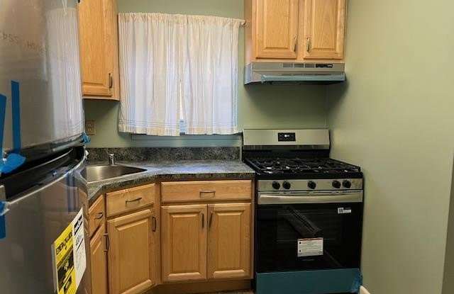 6 Glen Hollow Dr unit: A34