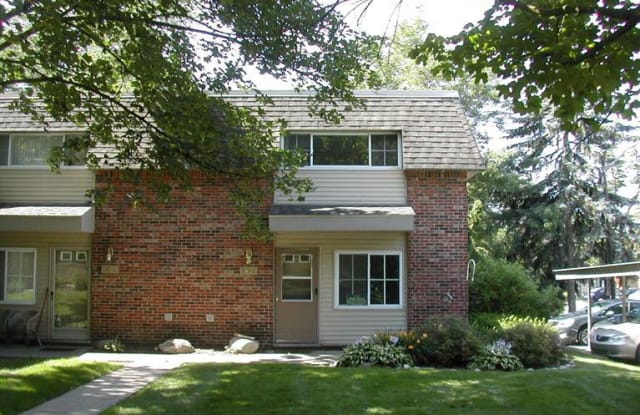 543 Longshore - 543 Longshore Dr, Ann Arbor, MI 48105