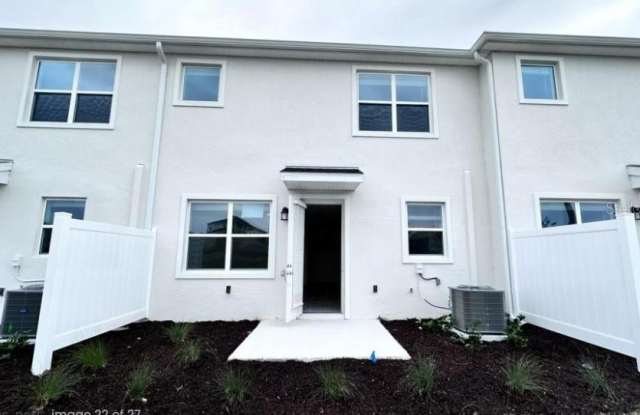 390 BOGEY DRIVE