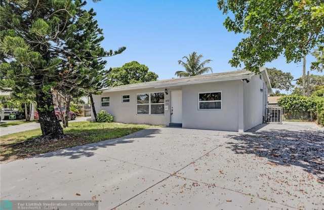 1461 SW 3rd Ter - 1461 Southwest 3rd Terrace, Deerfield Beach, FL 33441