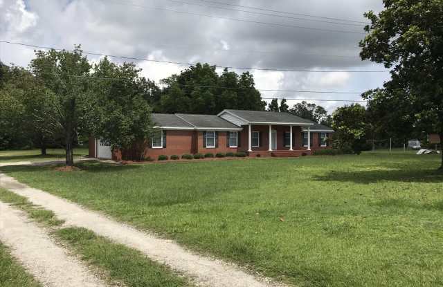 Photo of 10091 Us Highway 17