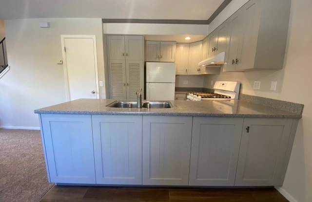 239 Mill Street Unit 13