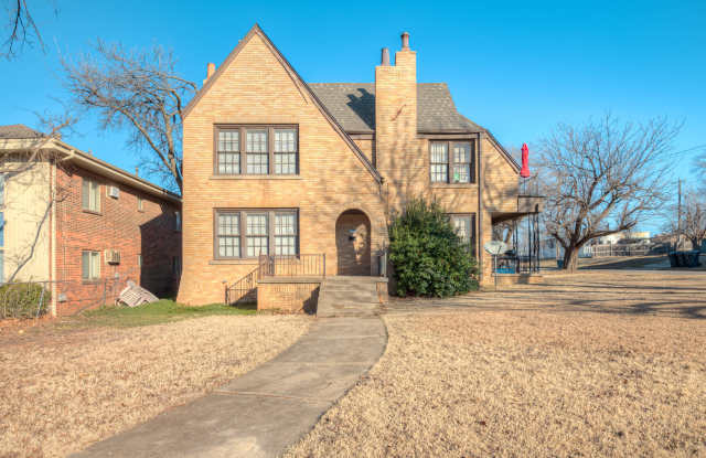 Photo of 1801 Northwest 22nd Street