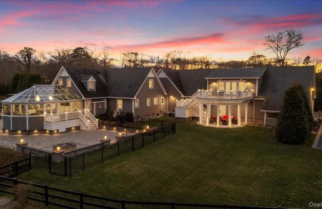 Photo of 19 W Tiana Road