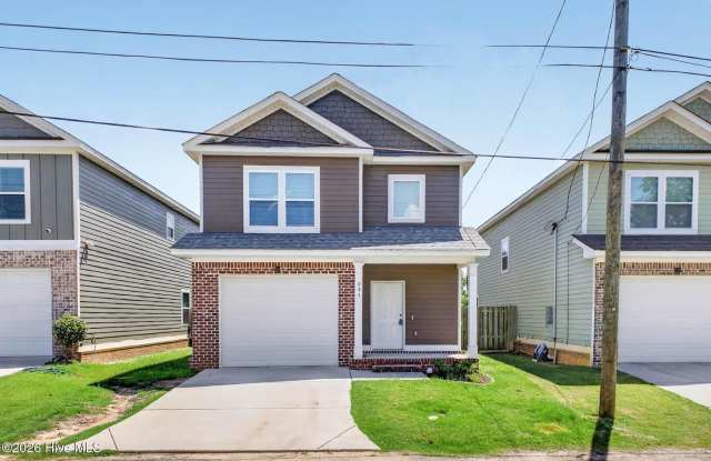 934 Boyd Lane