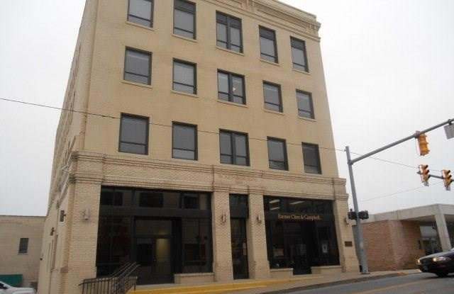 101 N KANAWHA STREET