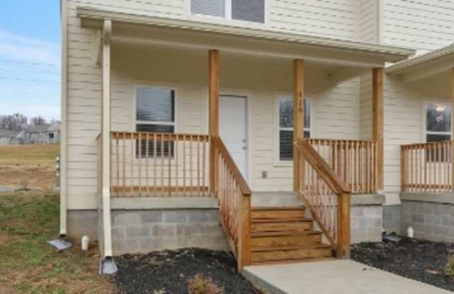 418 Caldwell Dr. - 1