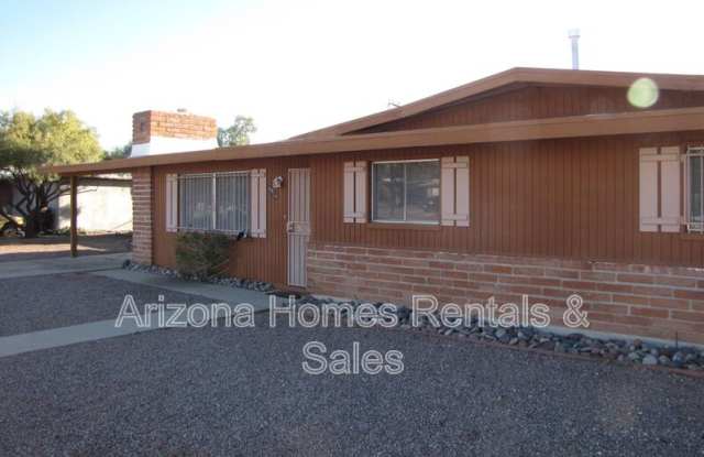 6924 E Elbow Bay Drive