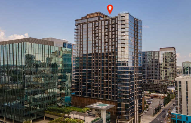 Welcome to your new home! Luxury 1BE1BA condo at the Pullman Gulch Union in the center of Nashville’s vibrant Gulch neighborhood