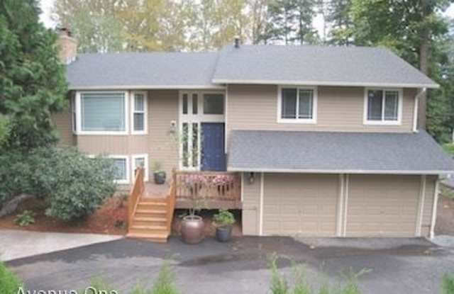 6216 116th Ave NE