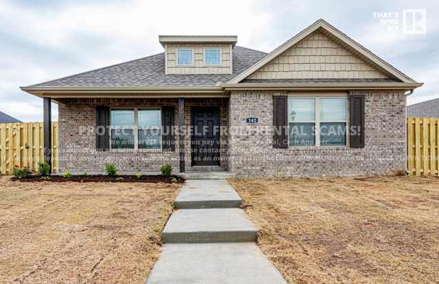 142 N Broyles Avenue, Fayetteville, AR 72704