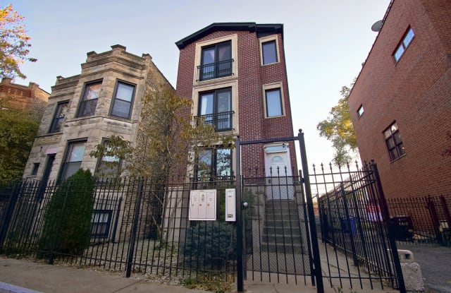 2649 W Rice Street - 2649 West Rice Street, Chicago, IL 60622