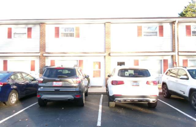 Photo of Townhouse Apartment For Rent in Kernersville