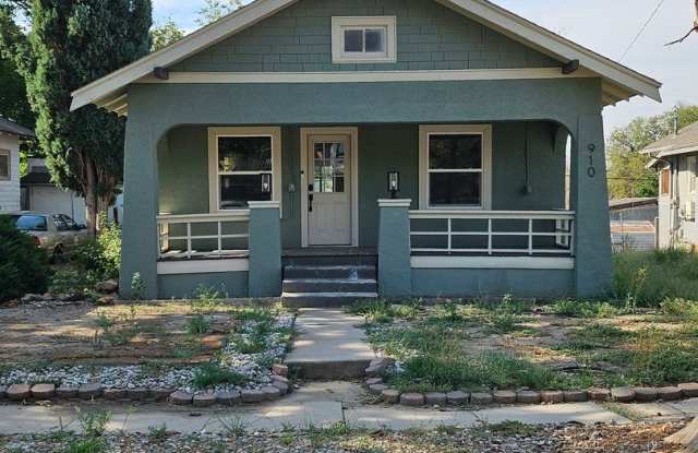 ALL PROSPECTIVE TENANTS MUST SUBMIT A $58 NON-REFUNDABLE APPLICATION FEE PER APPLICANT ONLINE AND BE PRE-QUALIFIED PRIOR TO ANY SHOWINGS