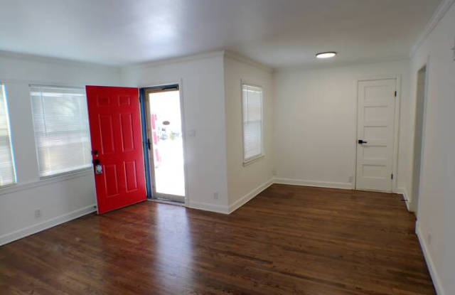 1210 West 25th Terrace