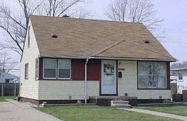 23065 Willard Ave - 23065 Willard Avenue, Warren, MI 48089