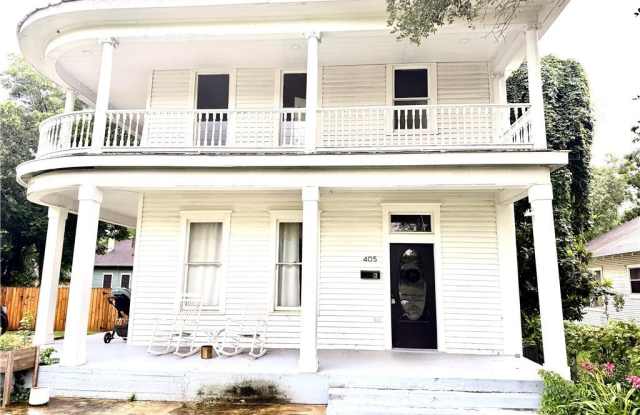 405 E Commercial Street