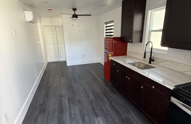 823 East Cypress Street