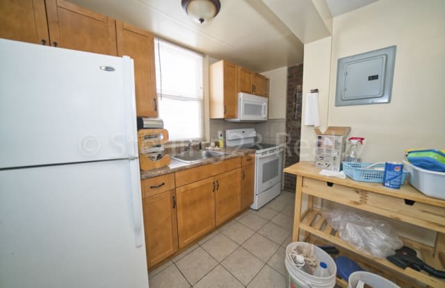 29 17 12th St - 29 W 17th Rd, Queens, NY 11693