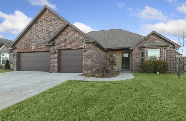 2304 SW Chaddington Road - 2304 Southwest Chaddington Road, Bentonville, AR 72713